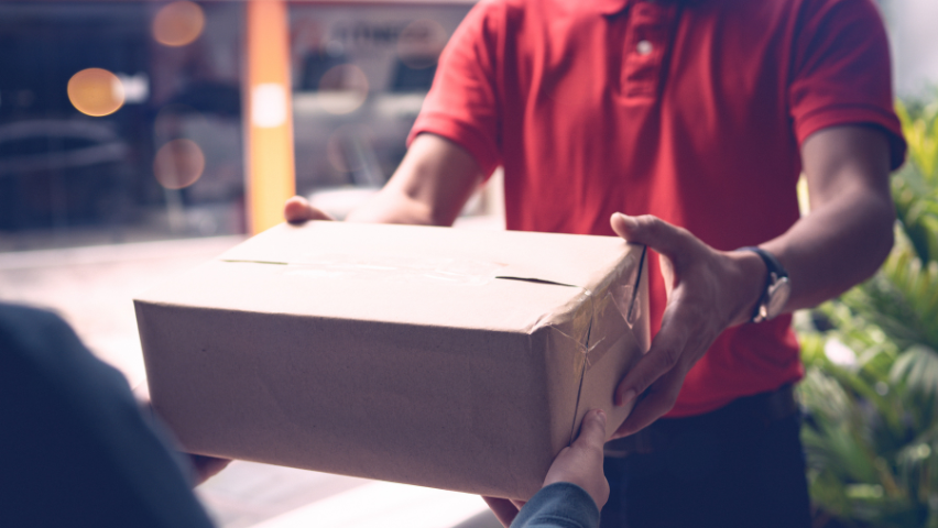 Lion Parcel Cilacap: Pengiriman Internasional yang Ramah & Profesional